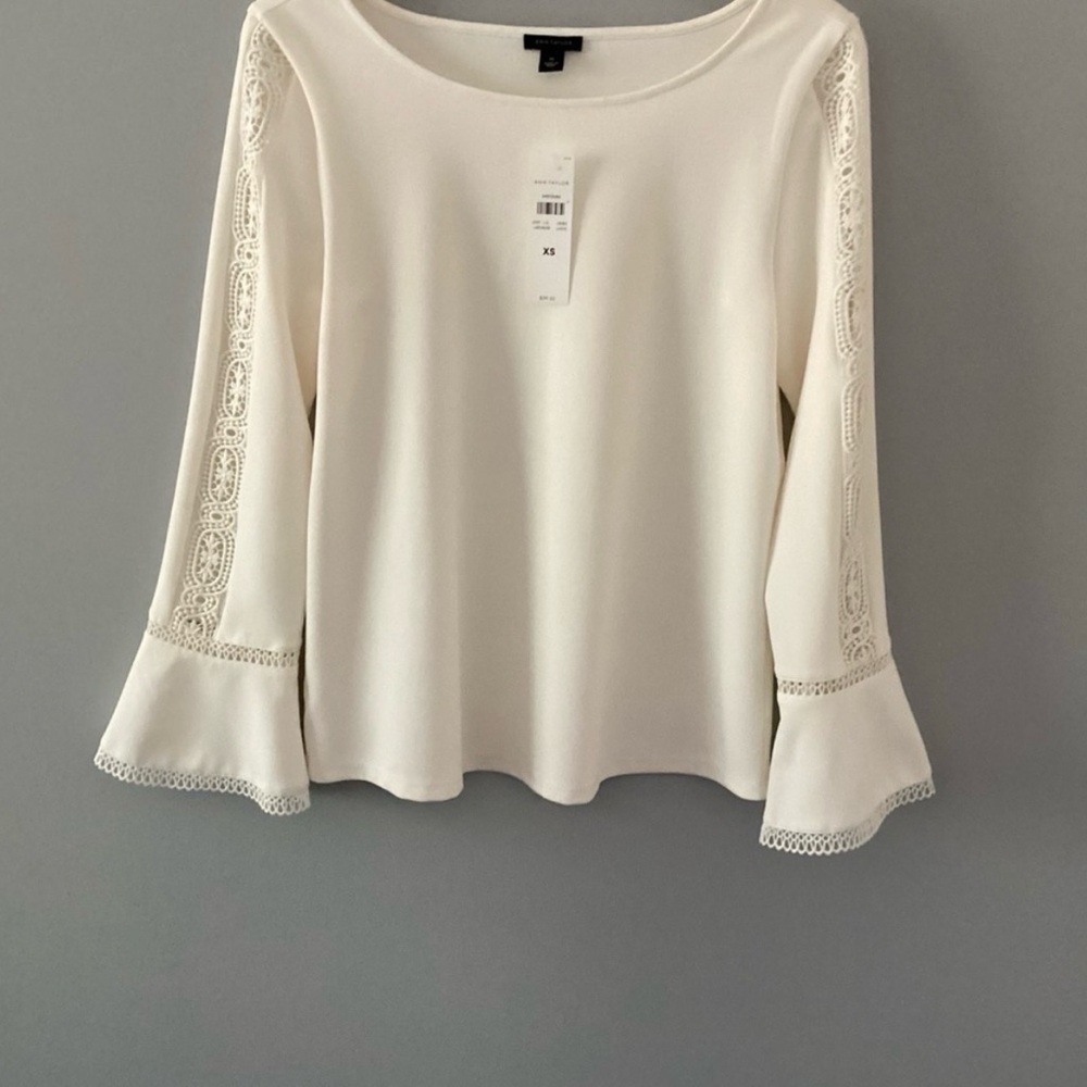Blouse - Picture 2 of 3